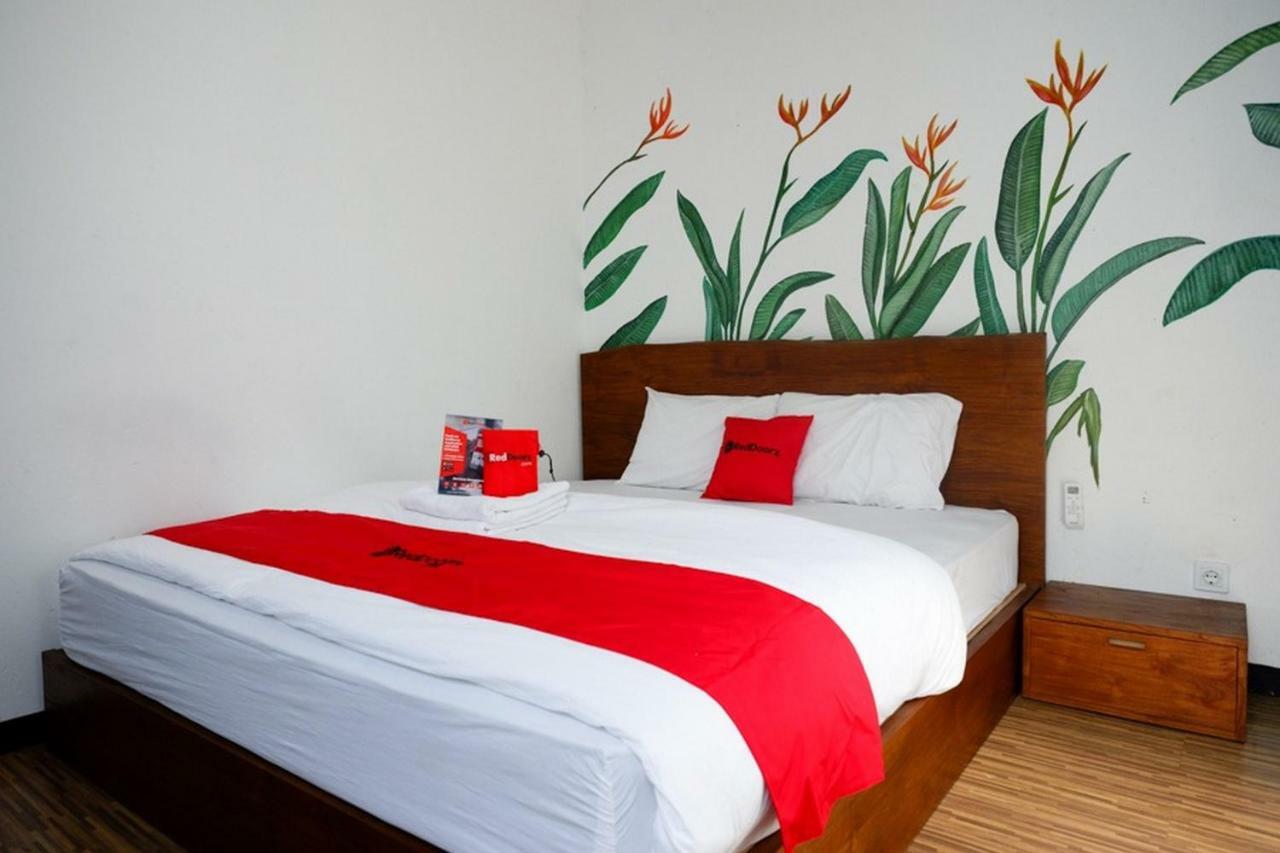 Reddoorz @ Jalan Raya Semat Canggu BALI Ngoại thất bức ảnh